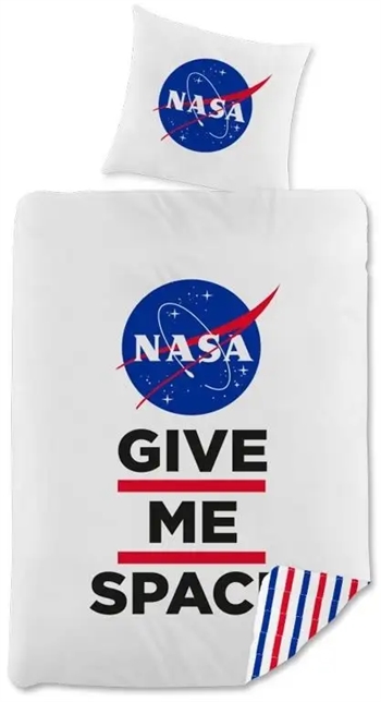 Billede af Nasa sengetøj - 140x200 cm - Give me space NASA - 2 i 1 design - Sengesæt i 100% bomuld hos Shopdyner.dk